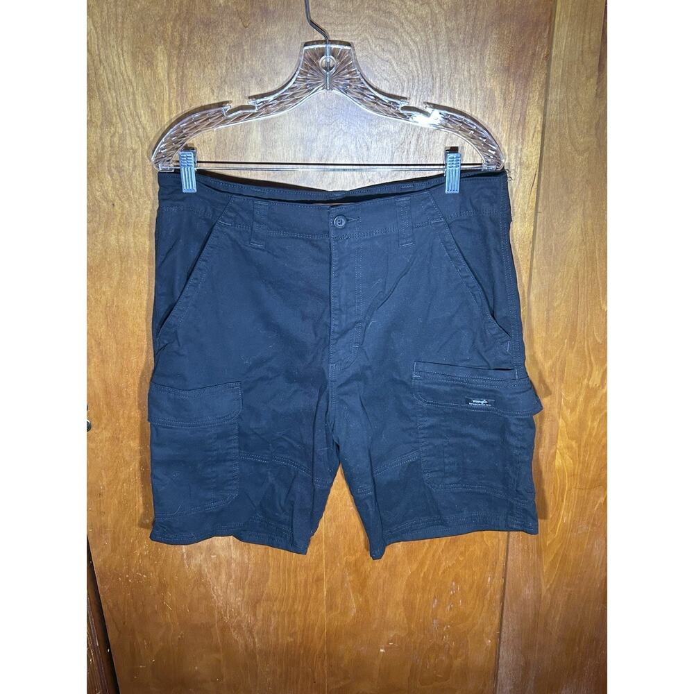 Wrangler Men Black Cargo Shorts Size 32